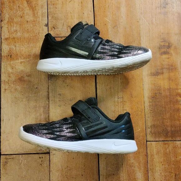 Nike Star Runner Sneakers 10 C Kids Black Gold Sneakers Velcro Neutral - Picture 3 of 13